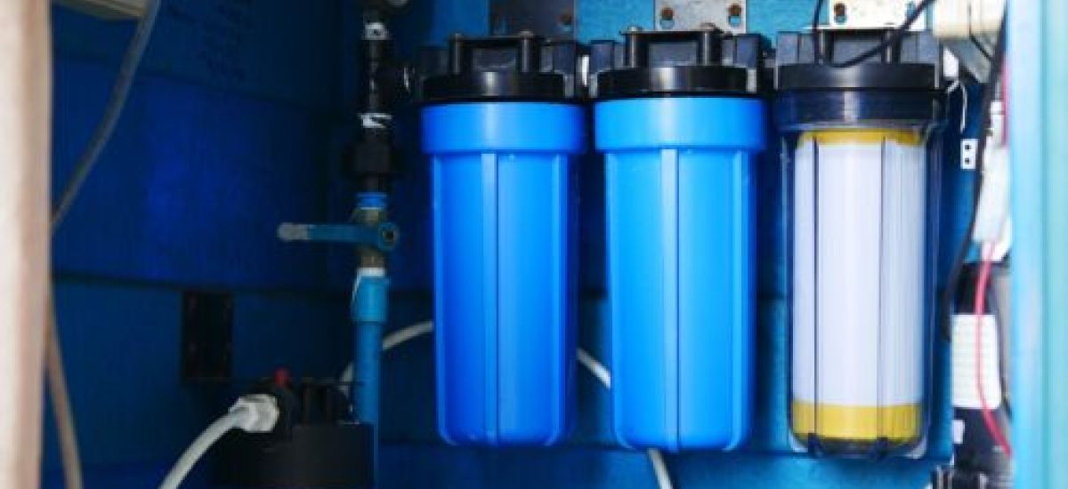 Top Signs That It’s Time to Change Your Water Filtration System