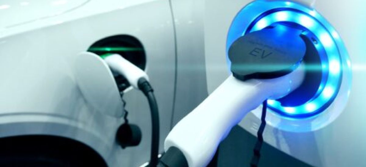 Why More Homeowners Are Installing EV Chargers